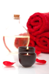 Spa candles and towels