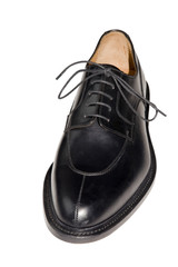 chaussure noire sur fond blanc