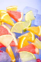 Crédence de cuisine en plexiglas Dans la glace fruit
