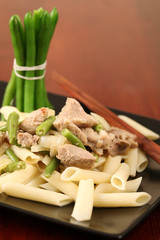 Penne rigate with pork and green beans