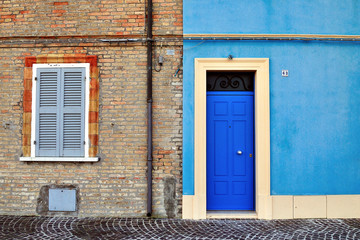 Naklejka premium Vecchio e nuovo