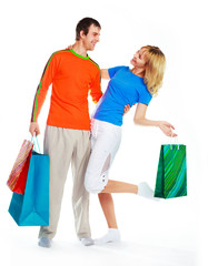 couple with shopping bags