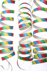 Obraz premium Colorful streamers on white background