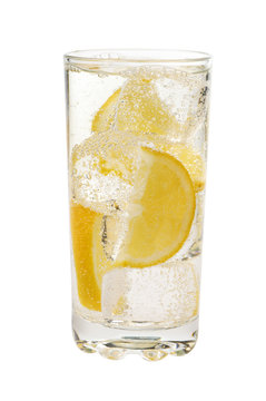 Soda beverage with lemon and ice