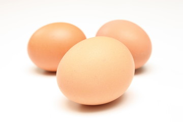 Trois oeufs