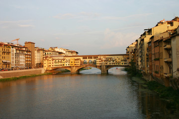 ponte vecchio at sunrise in florence