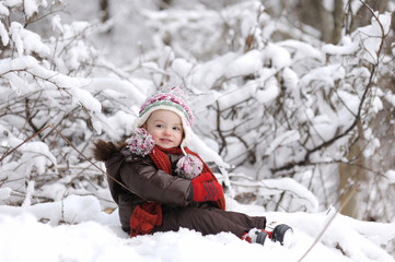 Fototapeta na wymiar Little baby girl at winter
