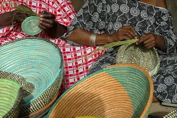 Deurstickers senegalese handmade basket © Laurent Gerrer Simon