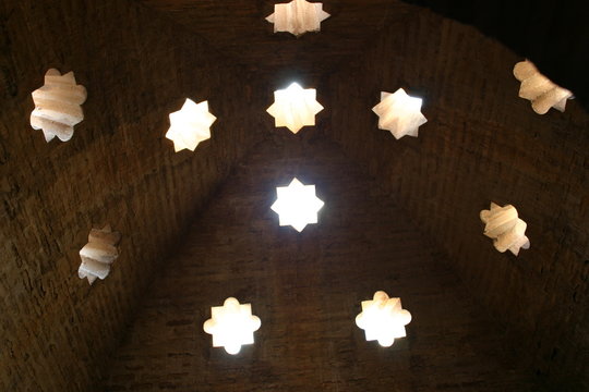 Alhambra de Granada. Detalle b&oacute;veda