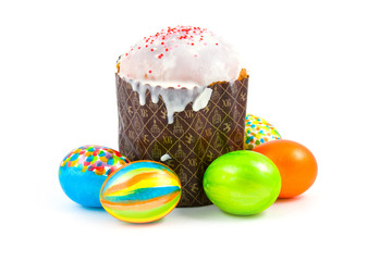 Easter cake and colourful easter eggs