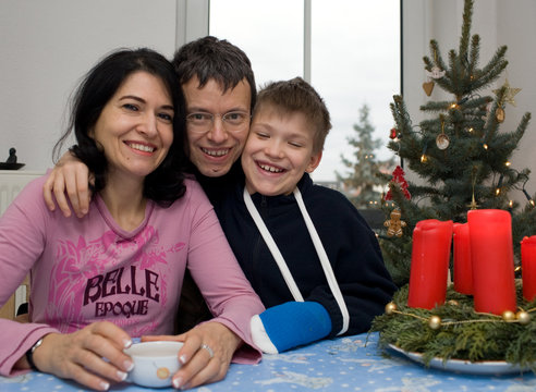 Gl&uuml;ckliche Familie