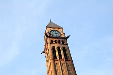 horloge du city hall de Toronto au Canada