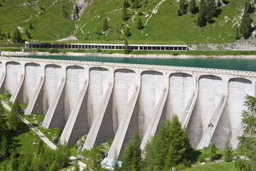 Diga del lago Fedaia © Antonio Scarpi