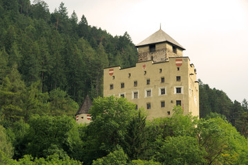 Fototapeta na wymiar Landeck Burg - Landeck castle 01