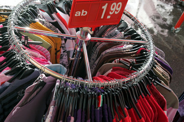 kleiderständer mit sonderangebote