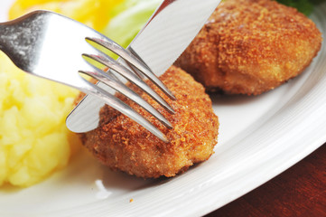roasted cutlets of pork