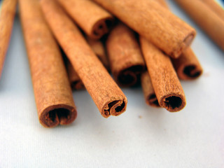 cinnamon sticks