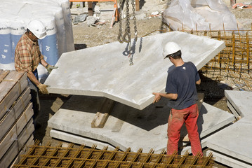 chantier-ouvriers-plaque-b&eacute;ton