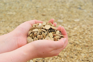 Hand mit Steinen - hand with stones 13