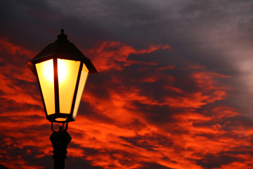 Fototapeta na wymiar Mood in the evening with vintage lantern