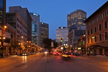 Fototapeta na wymiar Portage Ave