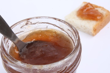 Jam of plum, apple and mint