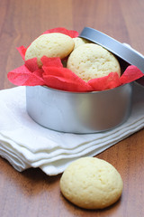 Cookies in a round box