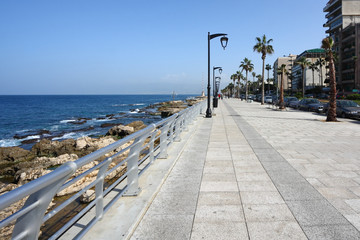 The Corniche Seaside Promenade (Beirut- Lebanon) - obrazy, fototapety, plakaty