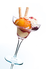 Pfirsich Melba diagonal