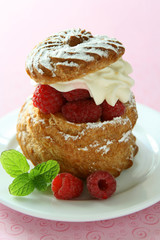 Cream Puff
