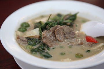 Curry beef thai style