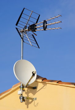 Antennes de t&eacute;l&eacute;vision