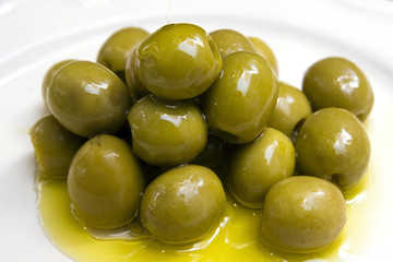 plato de aceitunas