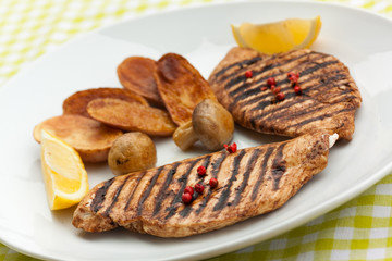 Grilled turkey fillet ,fried potatoes