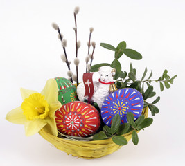 The yellow Easter basket with lamb and eggs