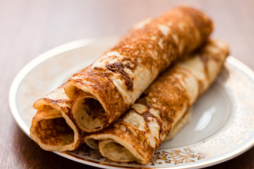 Rolled pancakes