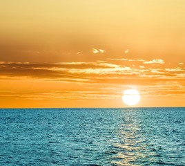 Fototapety  beautiful sunset on a sea