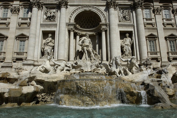 Italie, fontaine de Trévi à Rome