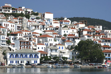 Fototapeta na wymiar Skopelos jedną z wysp Sporady na Morzu Egejskim