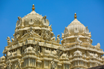 Fototapeta premium Gopuram (tower) of Hindu temple