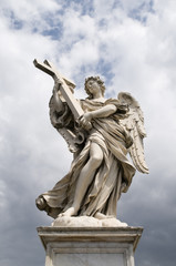 Angelo con la croce - Ponte sant'Angelo - Roma