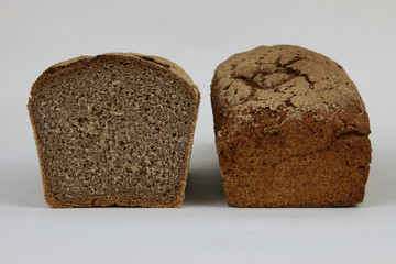 roggenbrot geteilt