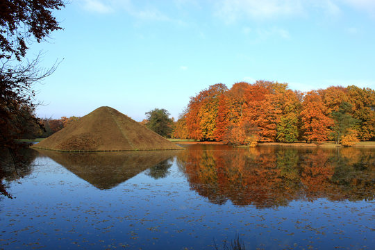 Pyramide im Branitzer Park