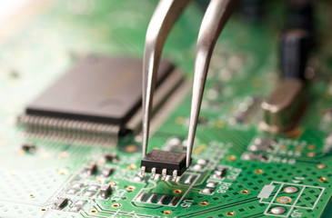 Assembling a circuit board .