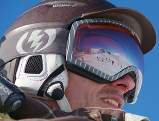 skieur heureux