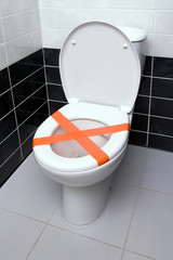 Do not throw trash in toilet