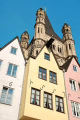 Fototapeta na wymiar Glimpse of old town Cologne in Germany