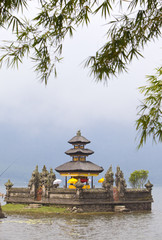 Fototapeta premium temple on lake Beratan, Bali,Indonesia