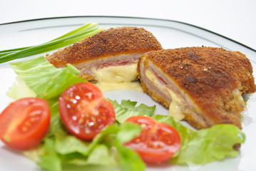 Gefülltes Schnitzel Cordon bleu