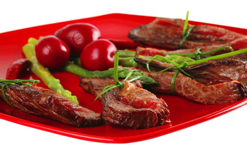 red meat slices and vegetables
